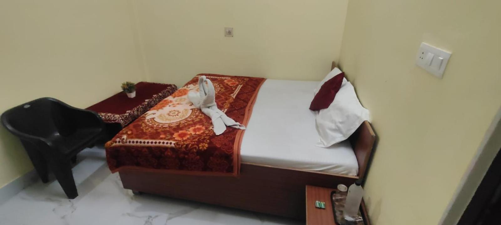 Jpm Guest House Waranasi Zewnętrze zdjęcie