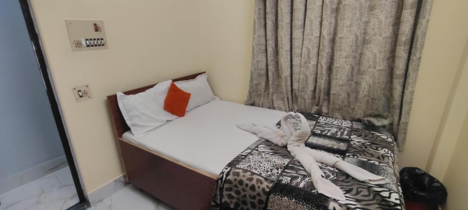 Jpm Guest House Waranasi Zewnętrze zdjęcie