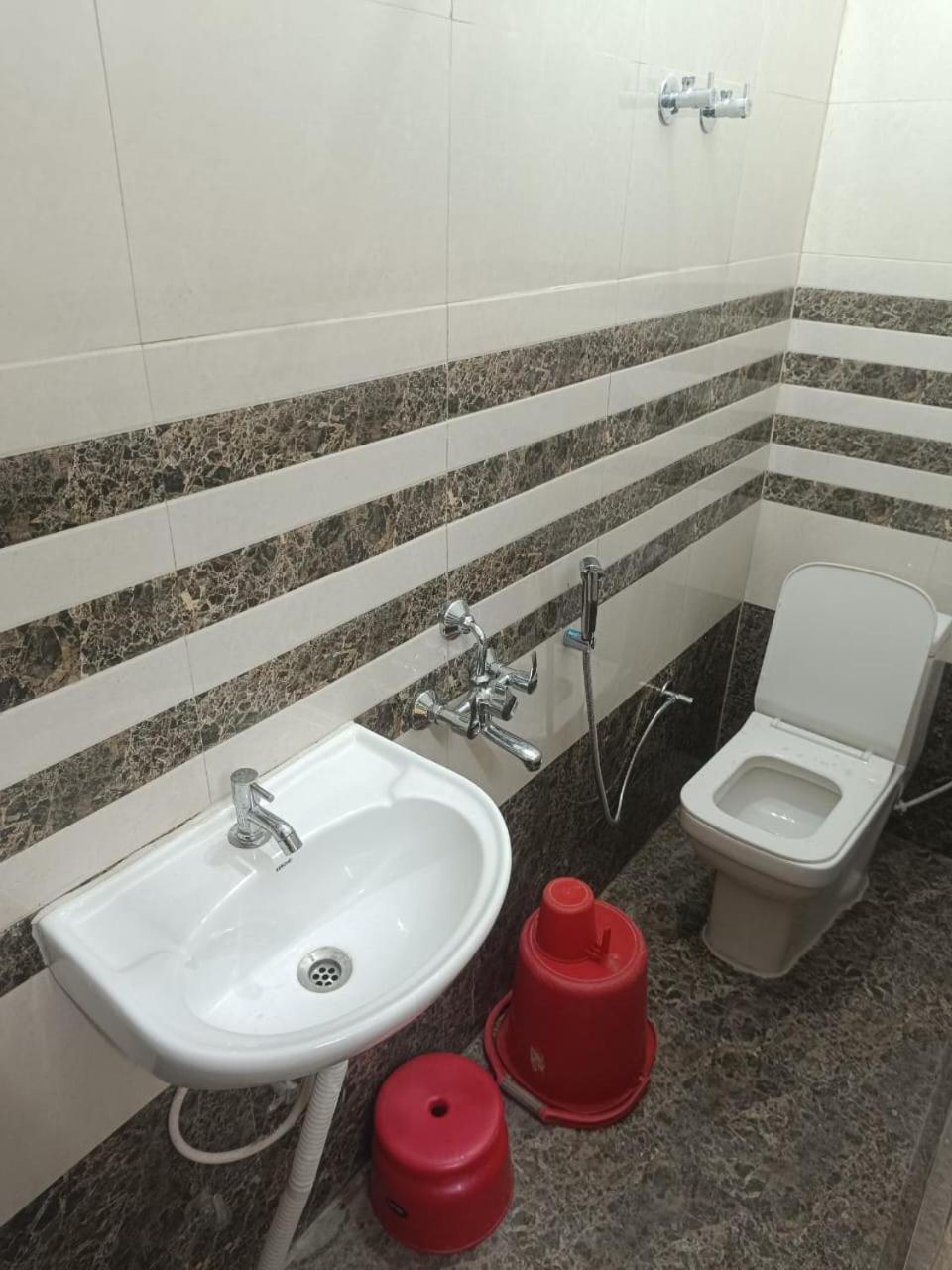 Jpm Guest House Waranasi Zewnętrze zdjęcie