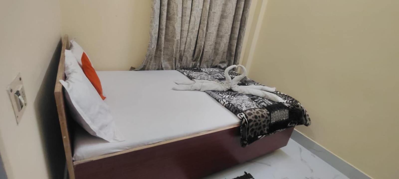 Jpm Guest House Waranasi Zewnętrze zdjęcie